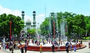 alu alun kota Malang