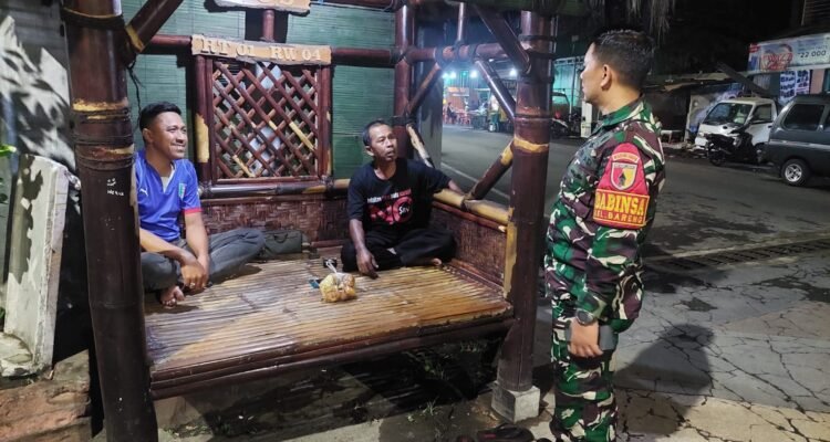 Anjangsana Babinsa Bareng Perkuat Soliditas TNI dan Rakyat