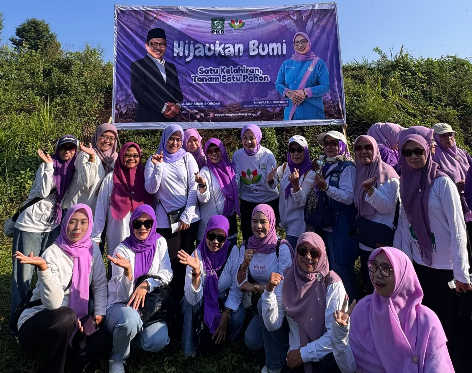 Semangat Perempuan Hijau di Harlah ke-76 Fatayat NU, Putri Aidillah: Hijaukan Bumi, Satu Kelahiran Tanam Satu Pohon.