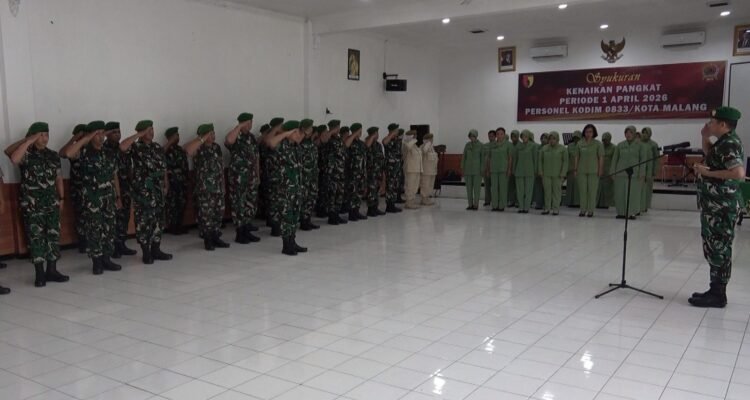 Dandim 0833 Pimpin Upacara Kenaikan Pangkat Bintara Tamtama