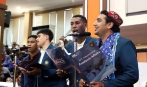 mahasiswa asing UB 11 Mahasiswa Asing Gaungkan Pesan Damai Lewat “Boys of Peace” di Wisuda UB.