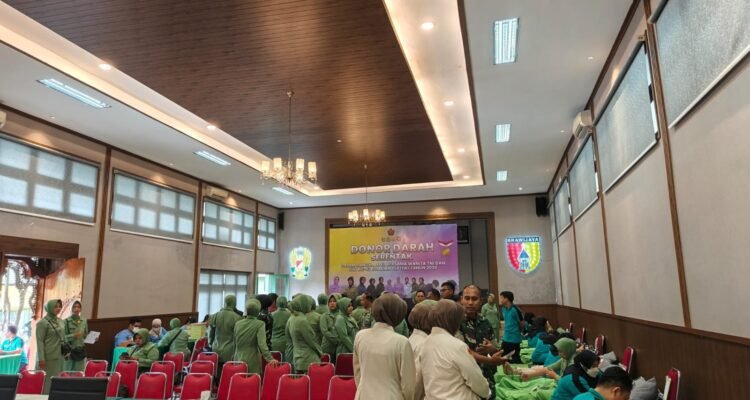 HUT ke-62 Dharma Pertiwi 2026 Persit KCK Cabang XL Dim 0833, Gelar Donor Darah