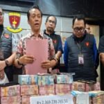 Kepala Dinas ESDM Jatim Jadi Tersangka, Kejati Bongkar Dugaan Pungli Perizinan Tambang.