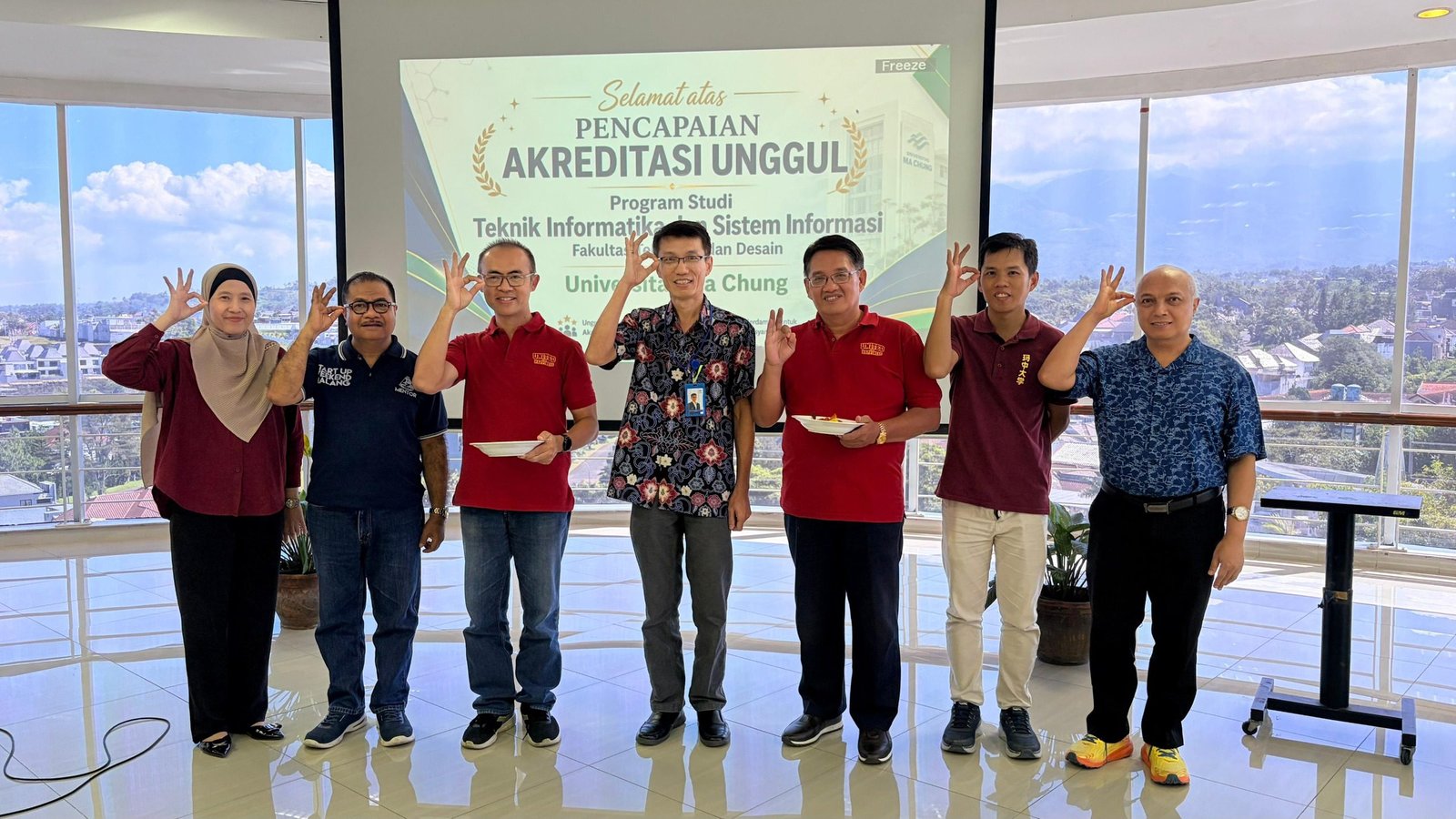 Teknik Informatika dan Sistem Informasi Universitas Ma Chung Resmi Raih Akreditasi Unggul