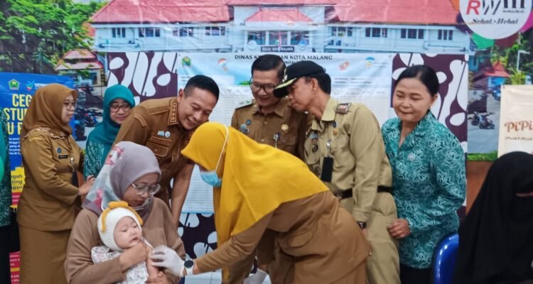 Wali Kota Malang Tinjau Langsung CUC Campak, Tekankan Edukasi Warga untuk Cegah KLB