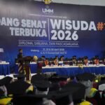 Retno Marsudi “Guncang” Wisuda UMM: Dunia Krisis Air, Kampus Putih Diminta Pimpin Solusi Global