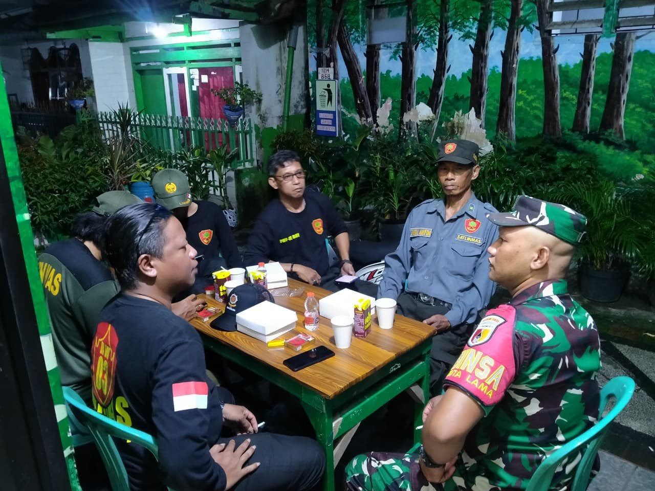Babinsa Kota Lama Intensifkan Patroli Wilayah, Jaga Kondusivitas Lingkungan