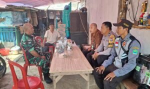 Jelang Pengajian di Kelurahan Buring, Babinsa dan Tiga Pilar Perkuat Koordinasi dengan Warga