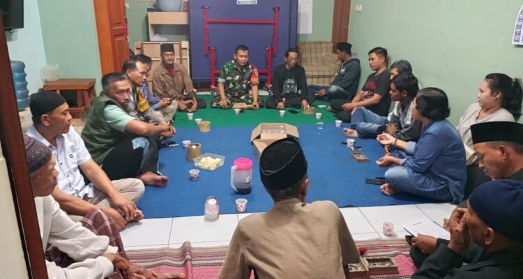 Babinsa Bandungrejosari Aktif Anjangsana, Perkuat Silaturahmi dan Serap Aspirasi Warga