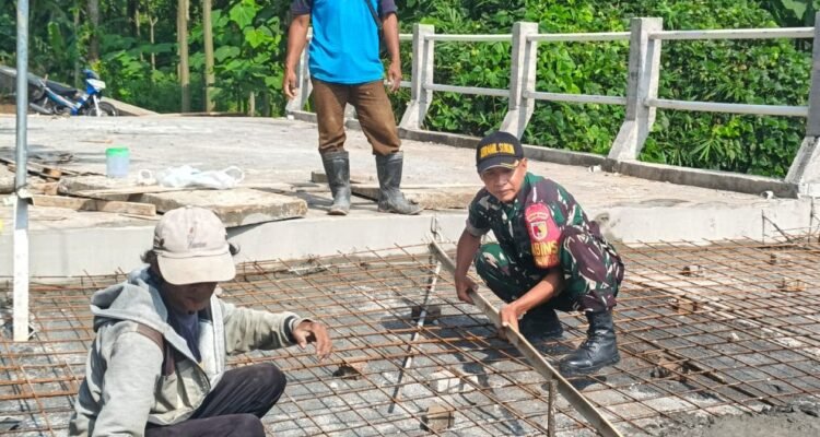 IMG-20260525-WA0045 Jalan Penyambung Jembatan Perintis Garuda Bakalkrajan Mulai Dicor