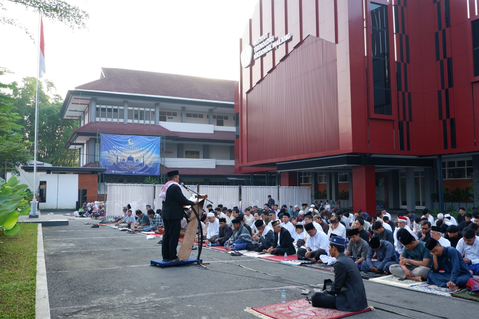 Cerita Iduladha di ITN Malang: Hangatnya Kebersamaan Mahasiswa Rantau hingga Ketegasan Menjaga Kesehatan Hewan Kurban