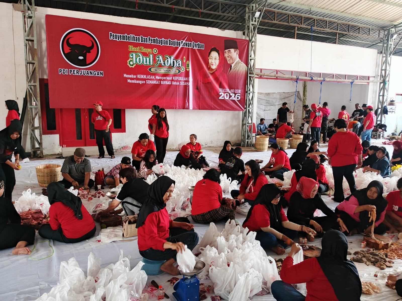 Idul Adha 1447 H: PDI Perjuangan Kota Malang Tebar Semangat Gotong Royong Lewat 2.500 Paket Daging Kurban
