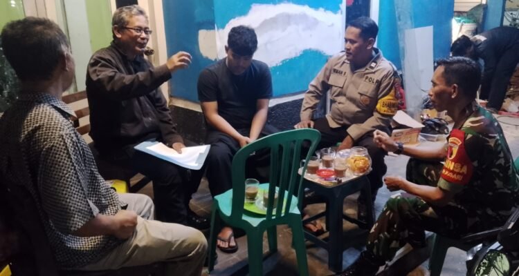 Babinsa Blimbing Perkuat Sinergi dengan Tokoh Masyarakat, Wujudkan Lingkungan Aman dan Kondusif