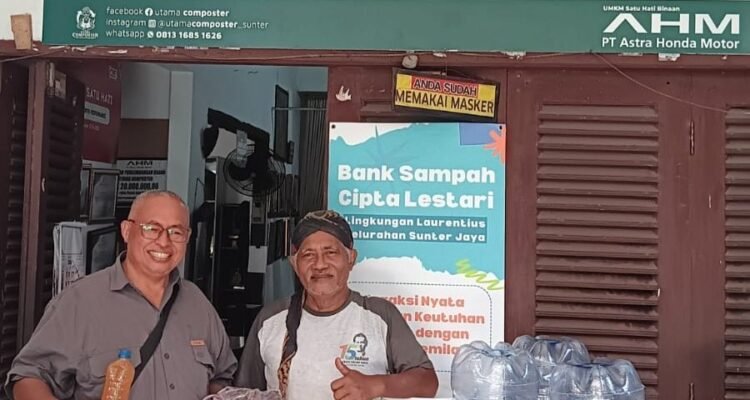 Penerima Kalpataru Asal Ambon Kunjungi Kampung Proklim Sunter, Siap Adopsi Pengelolaan Sampah Berbasis RT