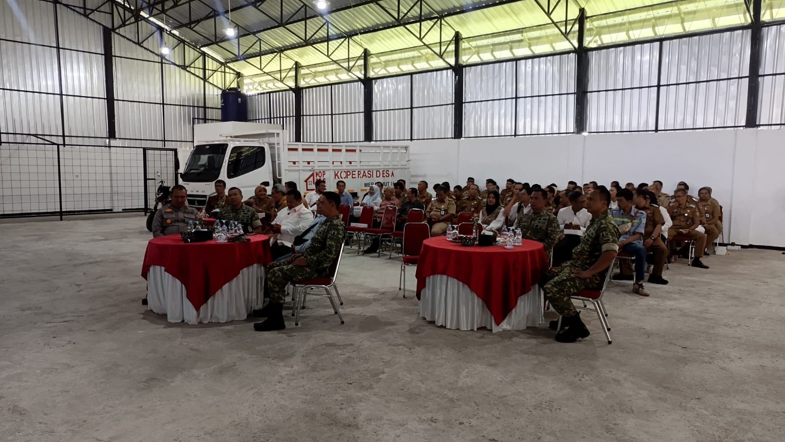Dukung Program Nasional, Kasdim 0833 Hadiri Launching 1.061 KDKMP Jateng-Jatim