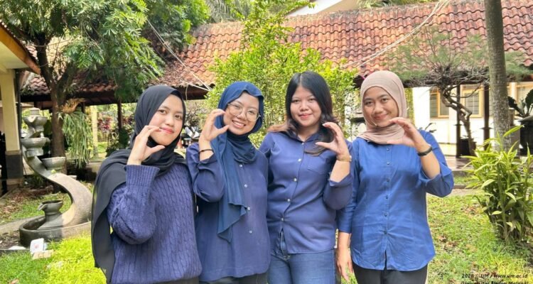 Kilat dalam 10 Hari, Mahasiswa UM Sabet Gold Award Dunia lewat Inovasi LMS “NeuLearn”