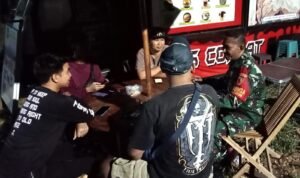 Komsos Humanis Babinsa Kesatrian Perkuat Kedekatan dengan Warga, Jaga Kondusivitas Wilayah