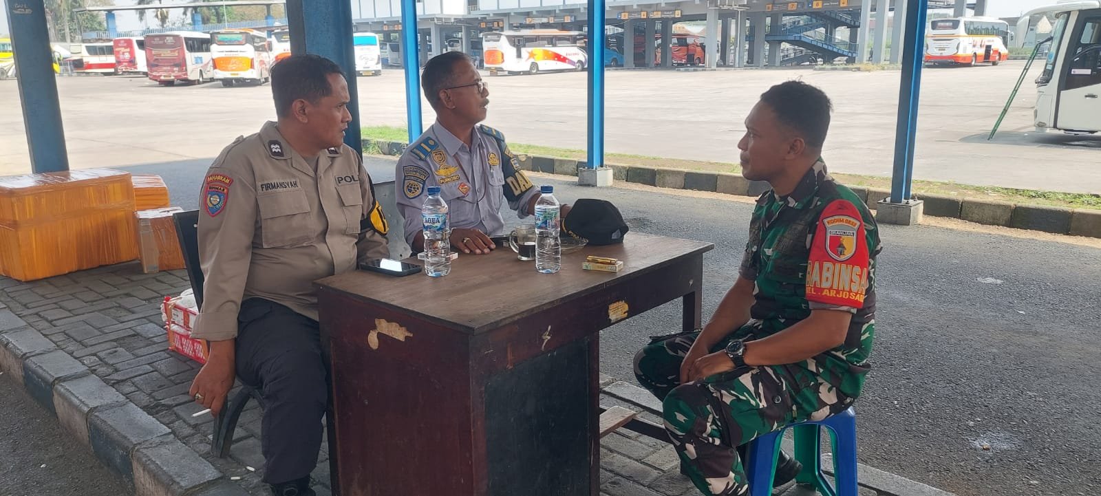 Babinsa dan Dishub Perkuat Sinergi Keamanan Terminal Arjosari