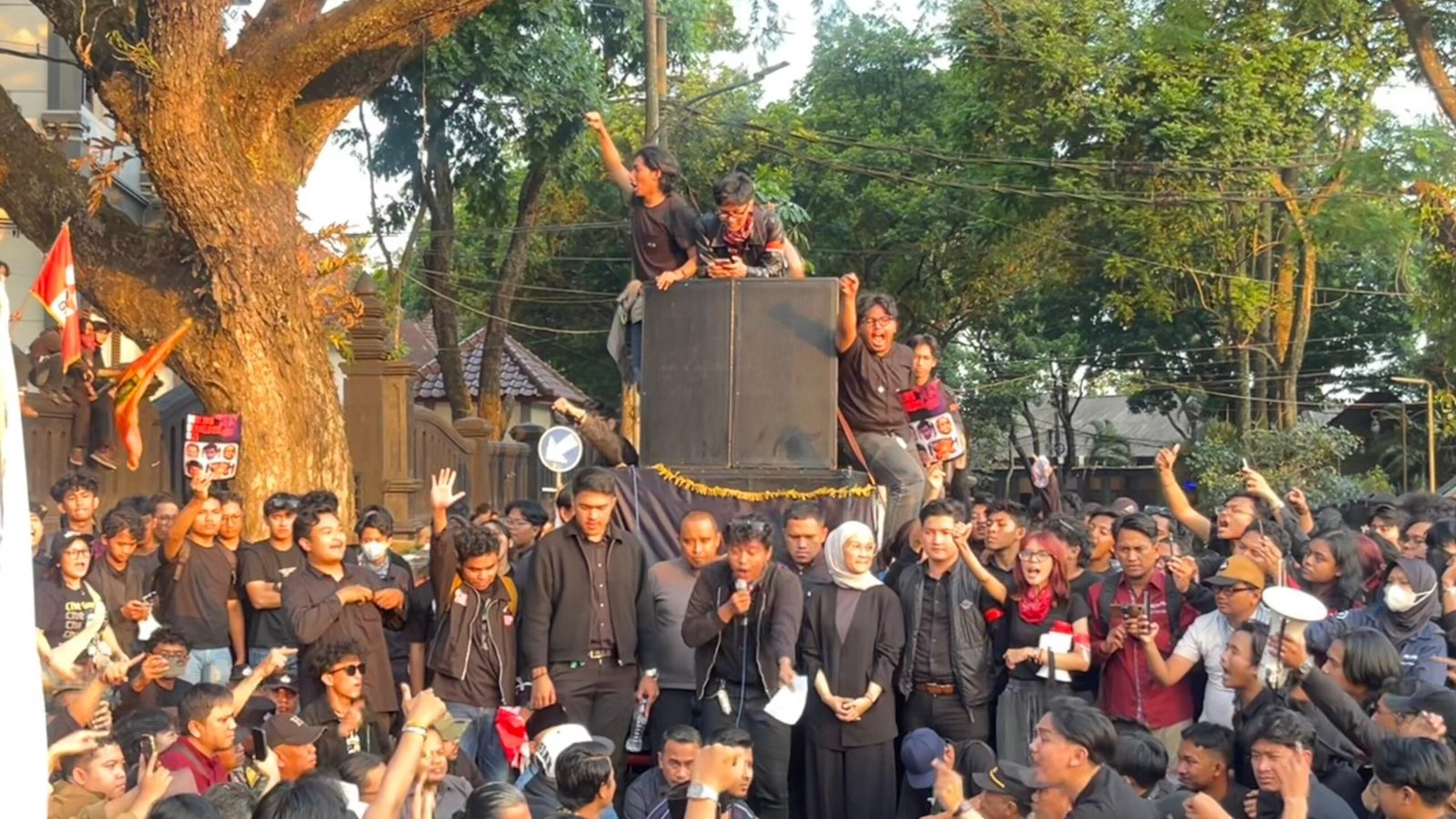 Di Hadapan Mahasiswa, Ketua DPRD Kota Malang Minta MBG dan KMP Dievaluasi Total