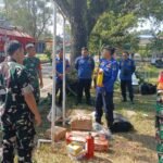 Tingkatkan Kesiapsiagaan Bencana, Personel Kodim 0833 Berlatih Penanggulangan Kebakaran Bersama Damkar Kota Malang