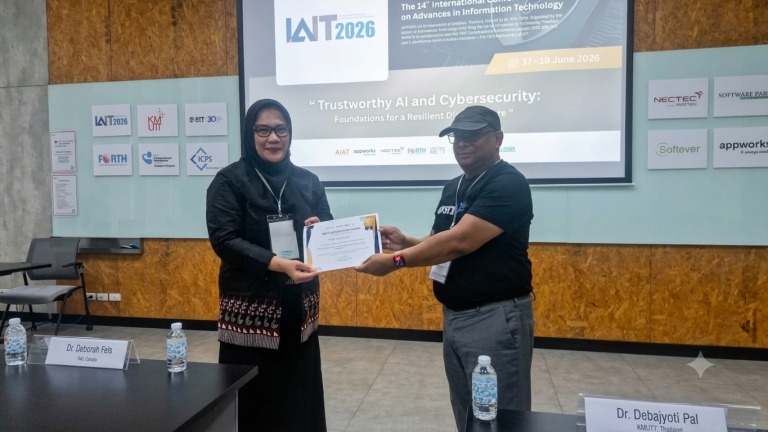 Dua Dosen UB Raih Best Presenter di Konferensi Internasional IAIT 2026 Thailand