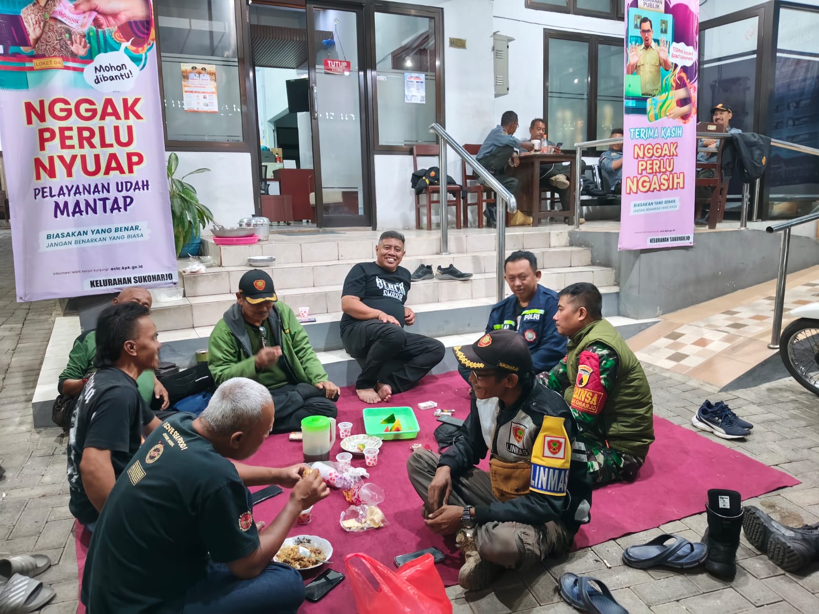 Komsos Humanis Babinsa Sukoharjo Pererat Silaturahmi dan Perkuat Kamtibmas