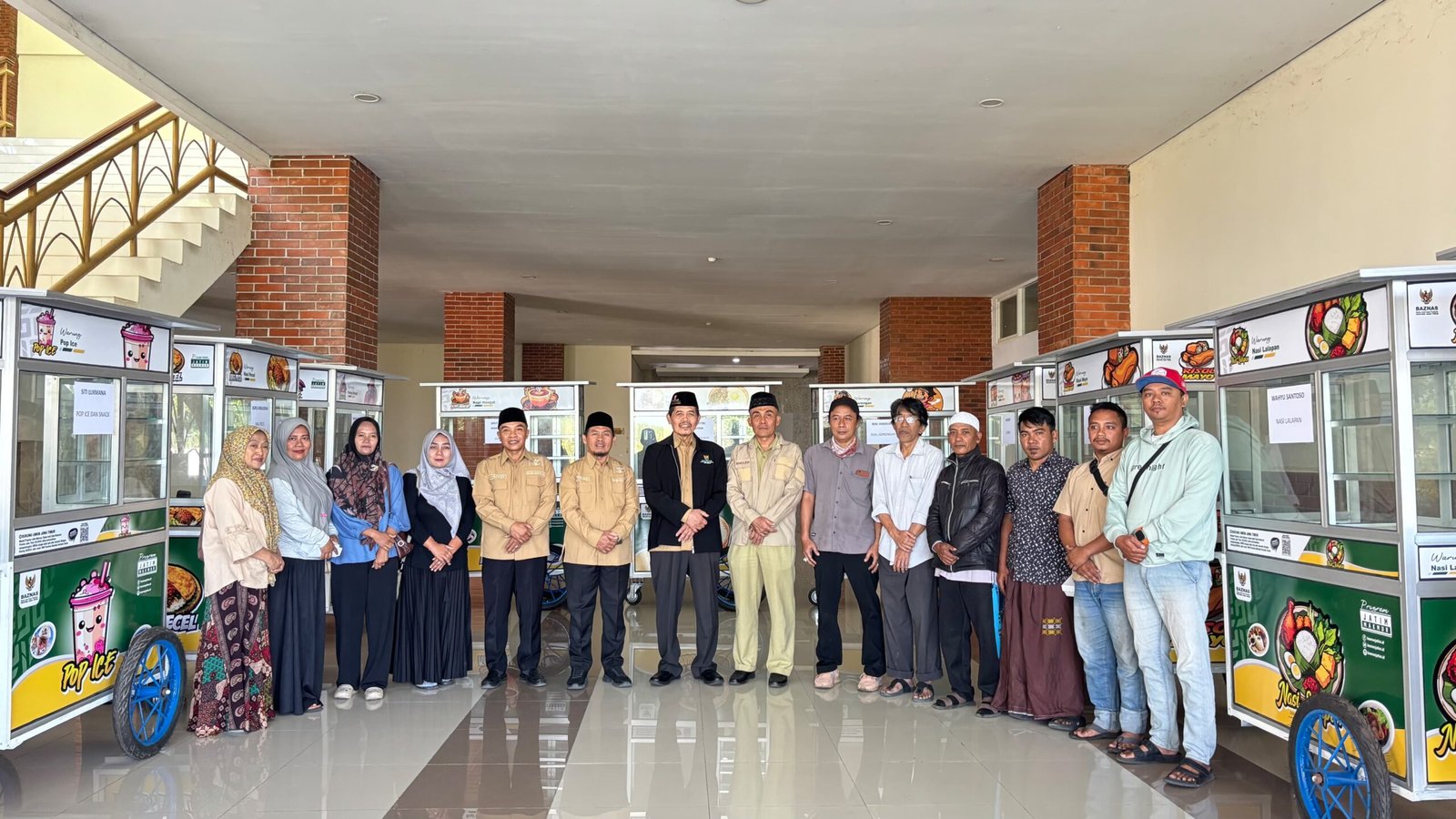 Baznas Kota Malang Salurkan Bantuan Dorong Mustahik Naik Kelas Jadi Muzakki