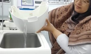 Dukung Green Campus dan Konservasi Air, FTAB UB Inovasi Pemanfaatan Air Kondensat Dehumidifier Sebagai Pengganti Aquades.