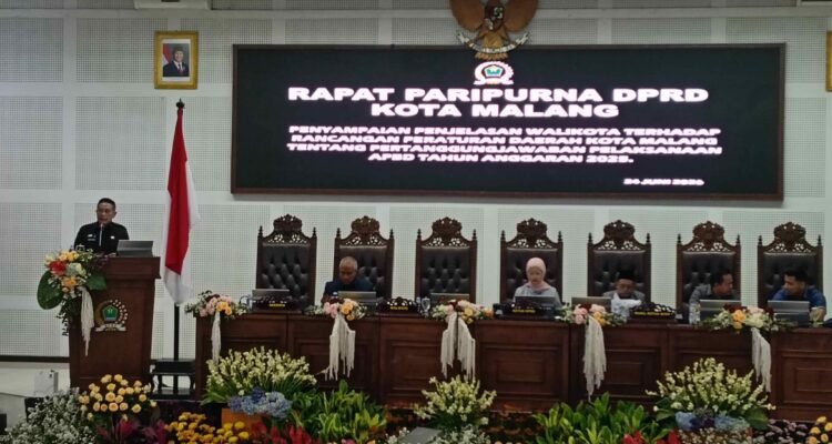 c1_20260624_12023820 Paripurna Pemkot Malang Sampaikan LKPJ APBD 2025, PAD Lampaui Target dan SiLPA Capai Rp303 Miliar.(Djoko W)