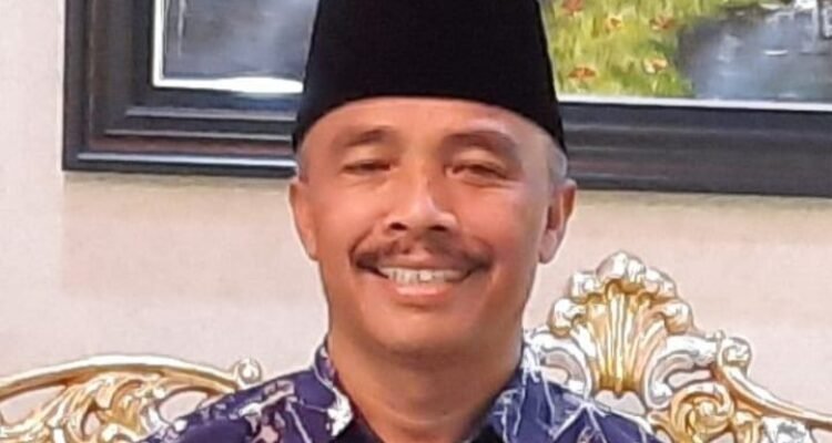 Oplus_16908288 Fathol Arifin Sesalkan Vandalisme Anjungan Air Siap Minum, Minta Pelaku Ditindak Tegas
