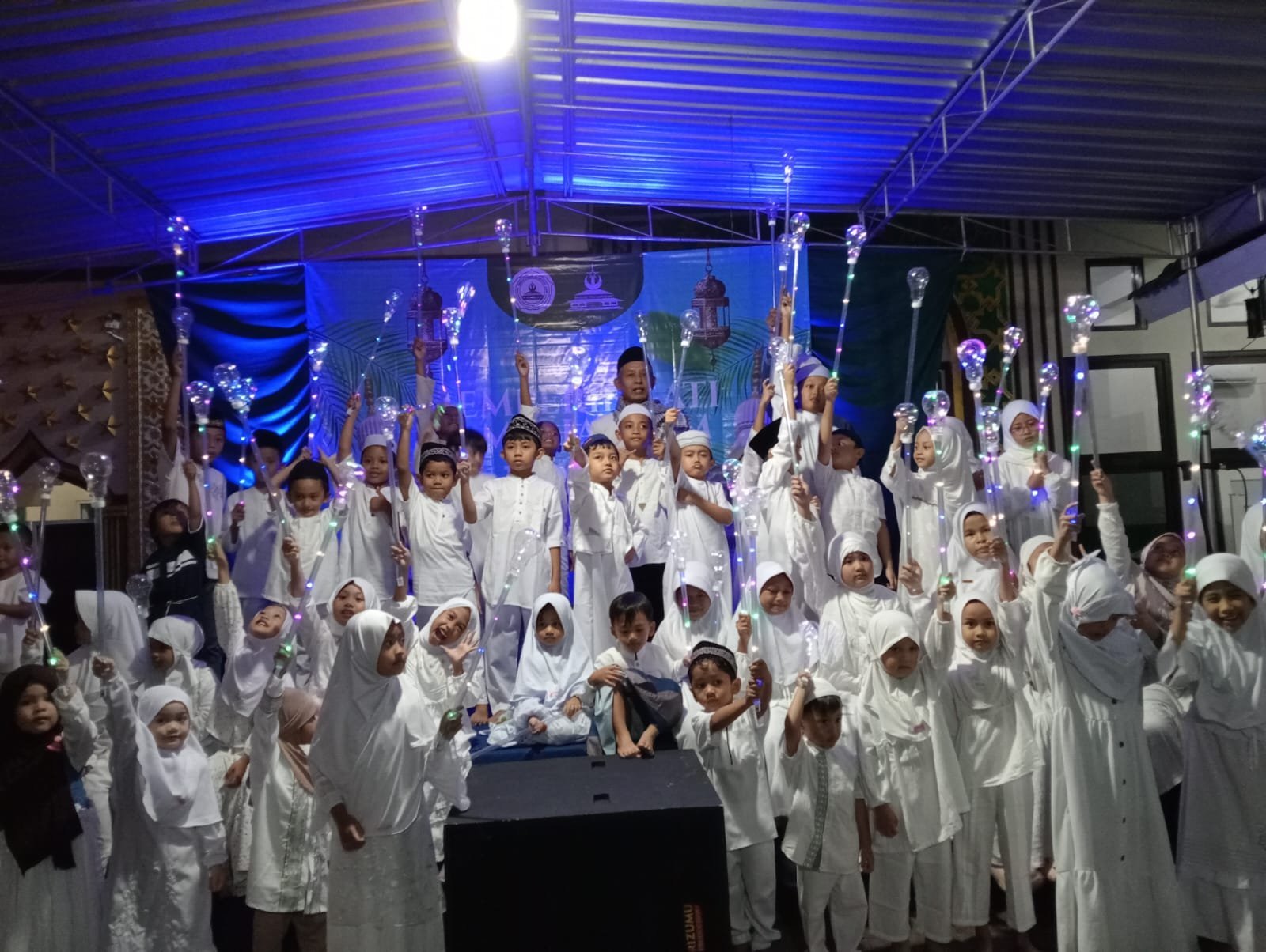 Lautan Cahaya Lampion Warnai Peringatan 10 Muharam 1448 H, REMAS As-Sakinah Tanamkan Semangat Hijrah Sejak Dini