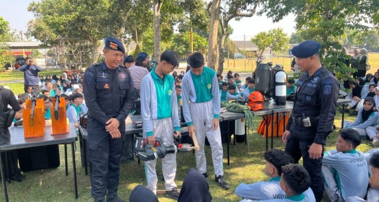 SMAN 6 Kota Malang Tempa Karakter Siswa Lewat Wawasan Kebangsaan di Mako Brimob