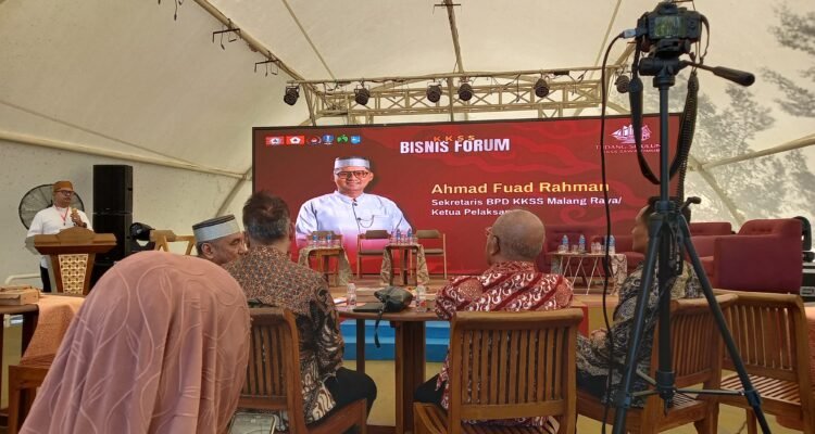 Pererat Silaturahmi Warga Sulawesi Selatan di Jawa Timur, KKSS Gelar "Pengajian Ceria" Bersama Ustadz Muhammad Nur Maulana