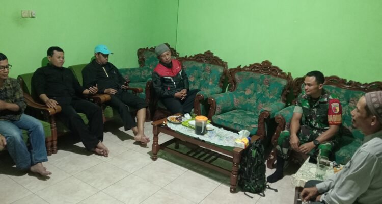 IMG-20260709-WA0021 Babinsa Lowokwaru Ajak Tokoh Masyarakat Perkuat Keamanan dan Ketertiban Lingkungan