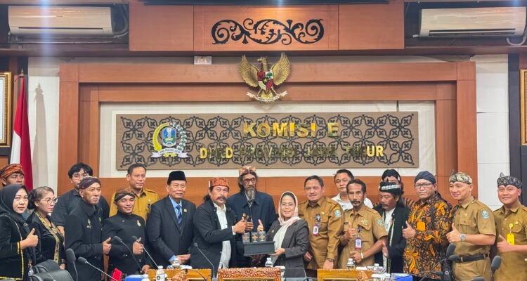 IMG-20260715-WA0026 Sri Untari Dorong Aksara Jawa Jadi Muatan Lokal Wajib SMA/SMK, Upaya Perkuat Jati Diri Bangsa