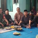 IMG-20260720-WA0018 Babinsa Karangbesuki Perkuat Silaturahmi dengan Warga Melalui Komsos