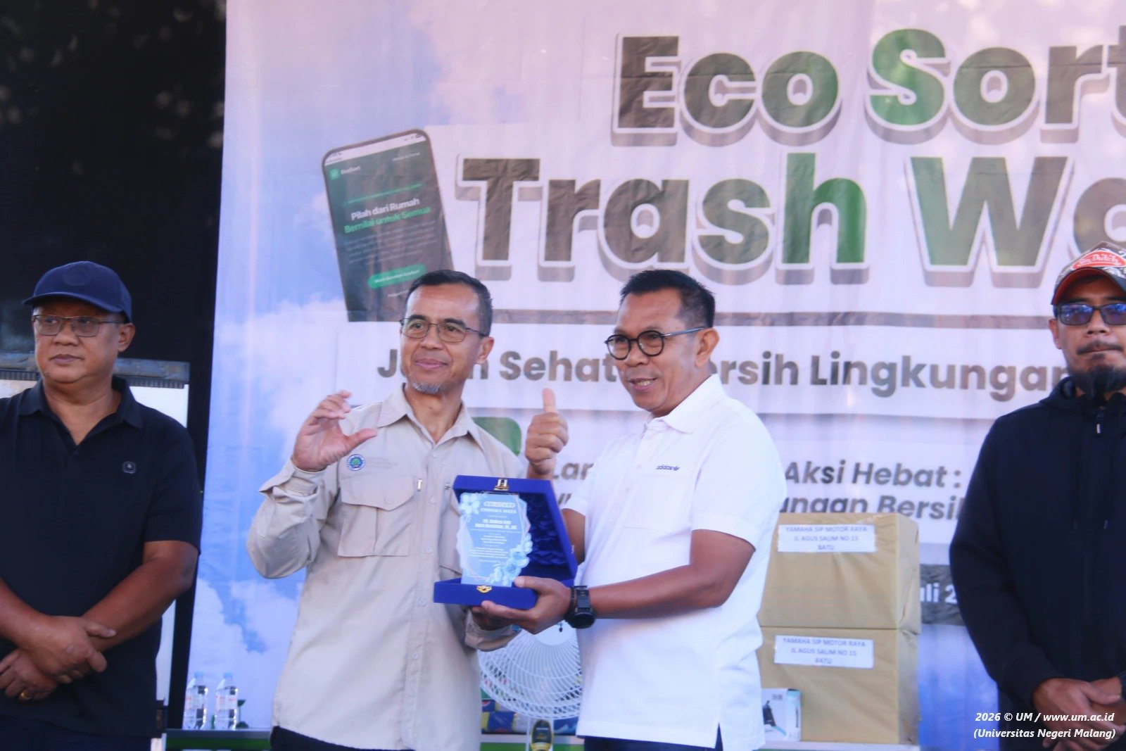 Sekali Klik, EcoSort UM BBM Hadirkan Solusi Digital Pengelolaan Sampah Desa