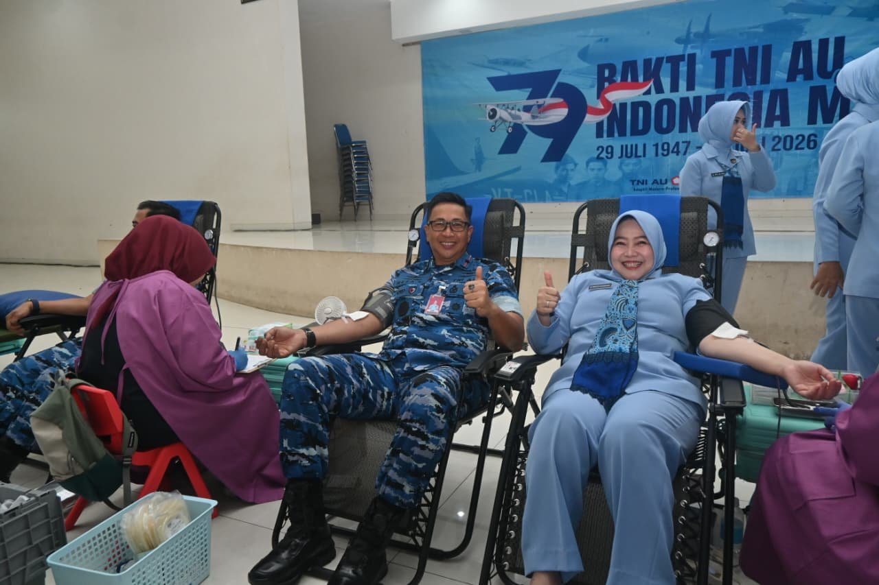 Setetes Darah untuk Kemanusiaan, Lanud Abdulrachman Saleh Peringati Hari Bakti TNI AU ke-79 dengan Donor Darah