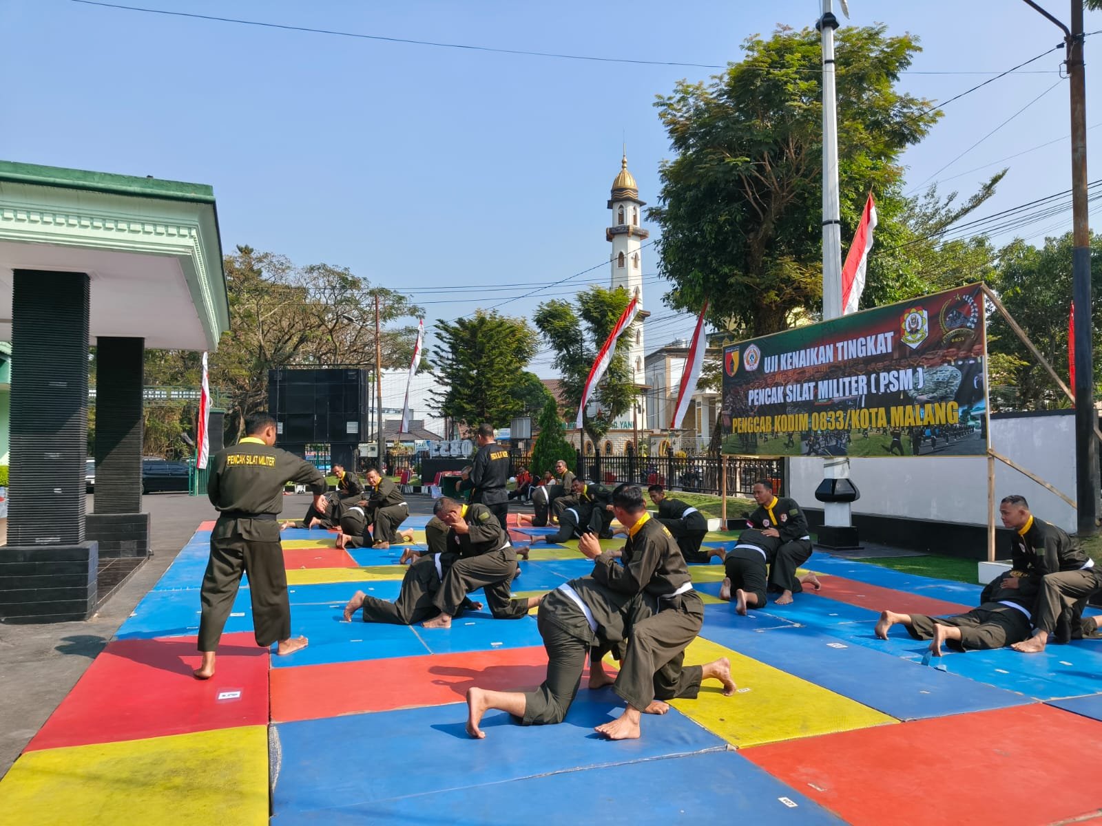 Uji Kenaikan Tingkat Pencak Silat Militer Kodim 0833, Tempa Kemampuan Teknik dan Jiwa Ksatria Prajurit