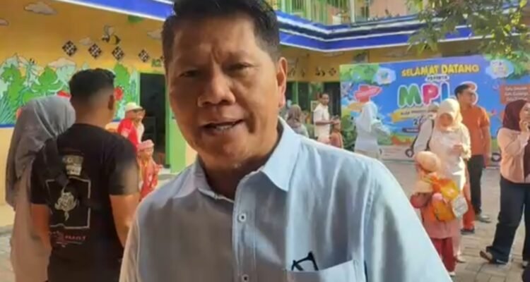 Pantau MPLS di PAUD Pelita Hati, Anggota DPRD Kota Malang Dr. Suyadi Dorong Gerakan Ayah Antar Anak Sekolah