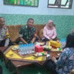 c1_20260701_10584094 Babinsa Blimbing Tingkatkan Kedekatan dengan Warga Lewat Komsos Humanis