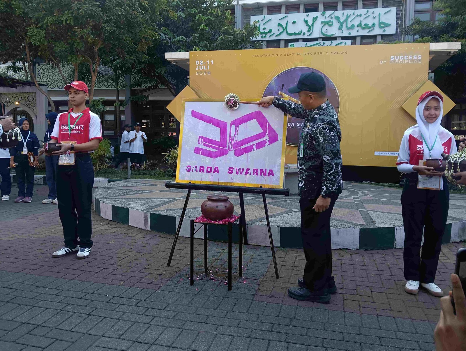 Apel Pembukaan KCS 2026 SMK PGRI 3 Malang Usung Tema Garda Swarna, Cetak Generasi Tangguh Menuju Indonesia Emas
