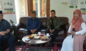 Podcast Jawara Komisi I DPRD Pasuruan Soroti Fenomena Aduan Viral di Media Sosial