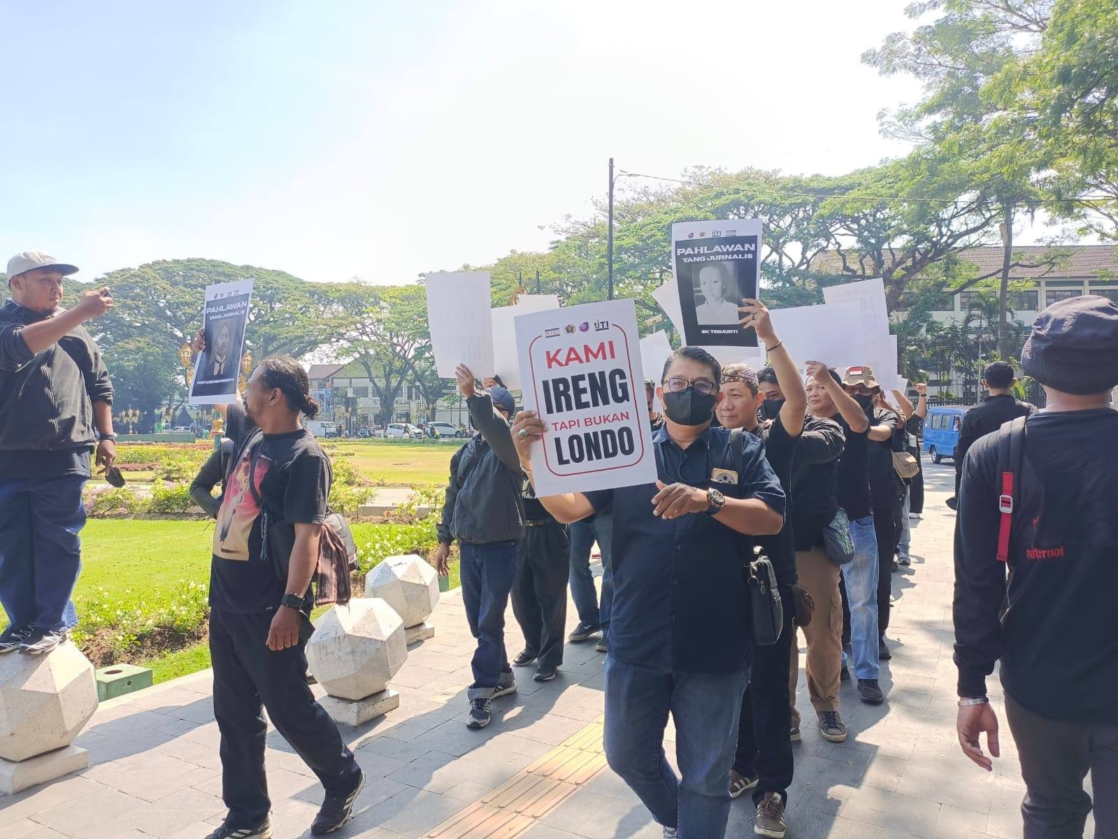 Lintas Organisasi Wartawan Malang Raya Turun ke Jalan, Tolak Stigma "Londo Ireng" dan Desak Presiden Minta Maaf