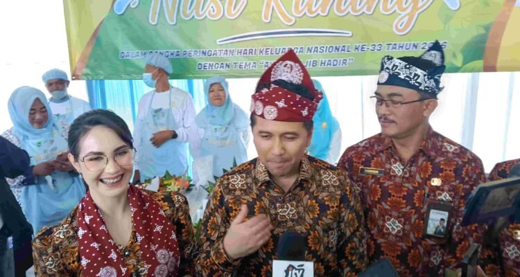 c1_20260729_12293802 Harganas 2026 di Kabupaten Malang, Pemprov Jatim Perkuat Ketahanan Keluarga dan Ajak Ayah Lebih Aktif Mengasuh Anak