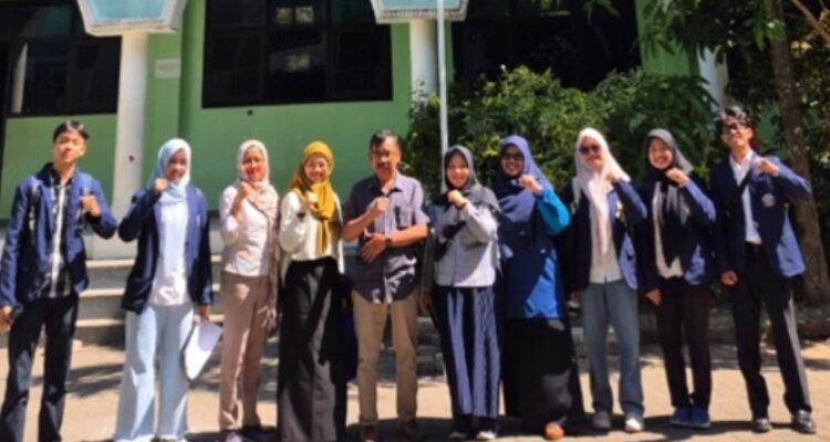 Oplus_16908288 Polinema Dampingi Evaluasi Kelayakan Gedung Ponpes Al Mukhlisin Putri, Perkuat Mitigasi Risiko Bencana di Kota Batu