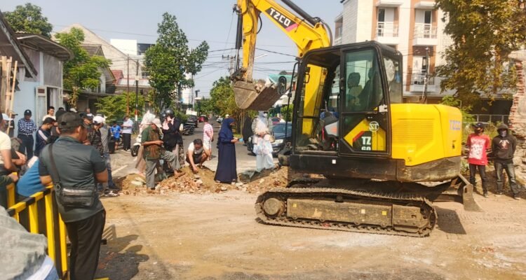 Polemik Jalan Tembus Griyashanta Berlanjut, DPRD Soroti Kinerja Pemkot Malang, Wali Kota Tekankan SOP Menulis