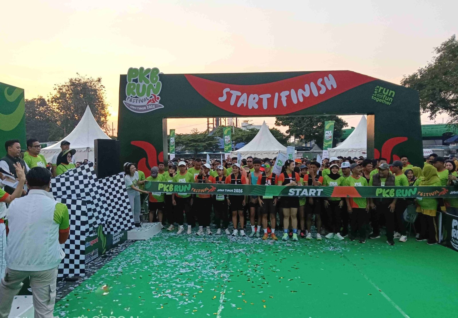 Ribuan Runner Padati Surabaya, Gus Halim Lepas PKB Fun Run Festival Jatim 2026: Tebar Hadiah Ratusan Juta dan 6 Golden Ticket ke Jakarta