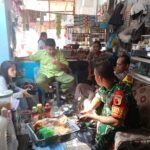 Babinsa dan Bhabinkamtibmas Bunulrejo Perkuat Sinergi dengan Warga, Jaga Kamtibmas Lewat Anjangsana