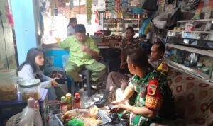 IMG-20260802-WA0051 Babinsa dan Bhabinkamtibmas Bunulrejo Perkuat Sinergi dengan Warga, Jaga Kamtibmas Lewat Anjangsana